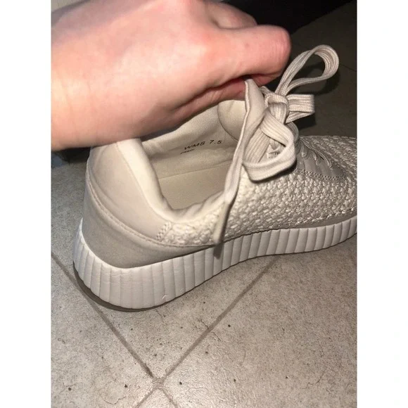 Vince Camuto Dolce Vita Dolen Sneakers Women's 7.5 Sandstone Knit Platform - Picture 5 of 5